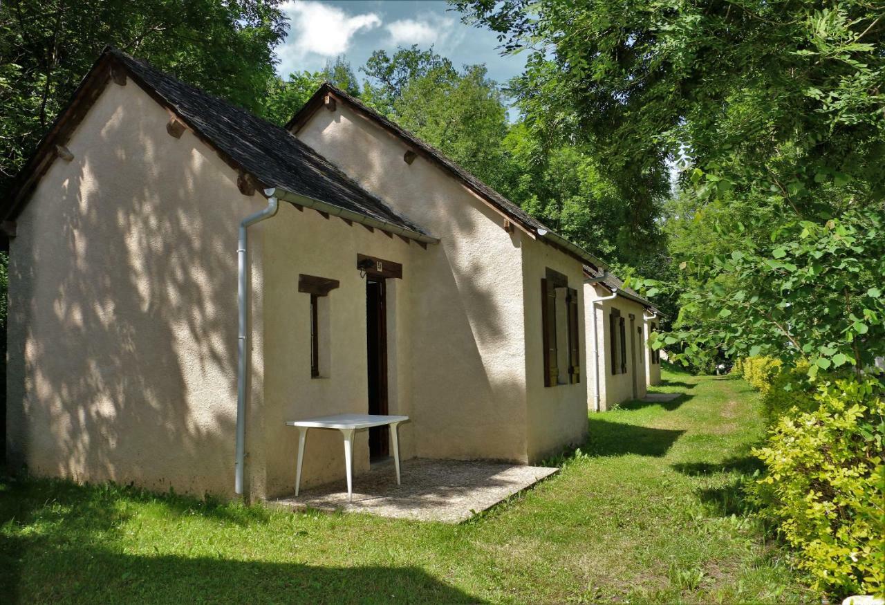 Camping Le Paisserou Najac Exterior photo